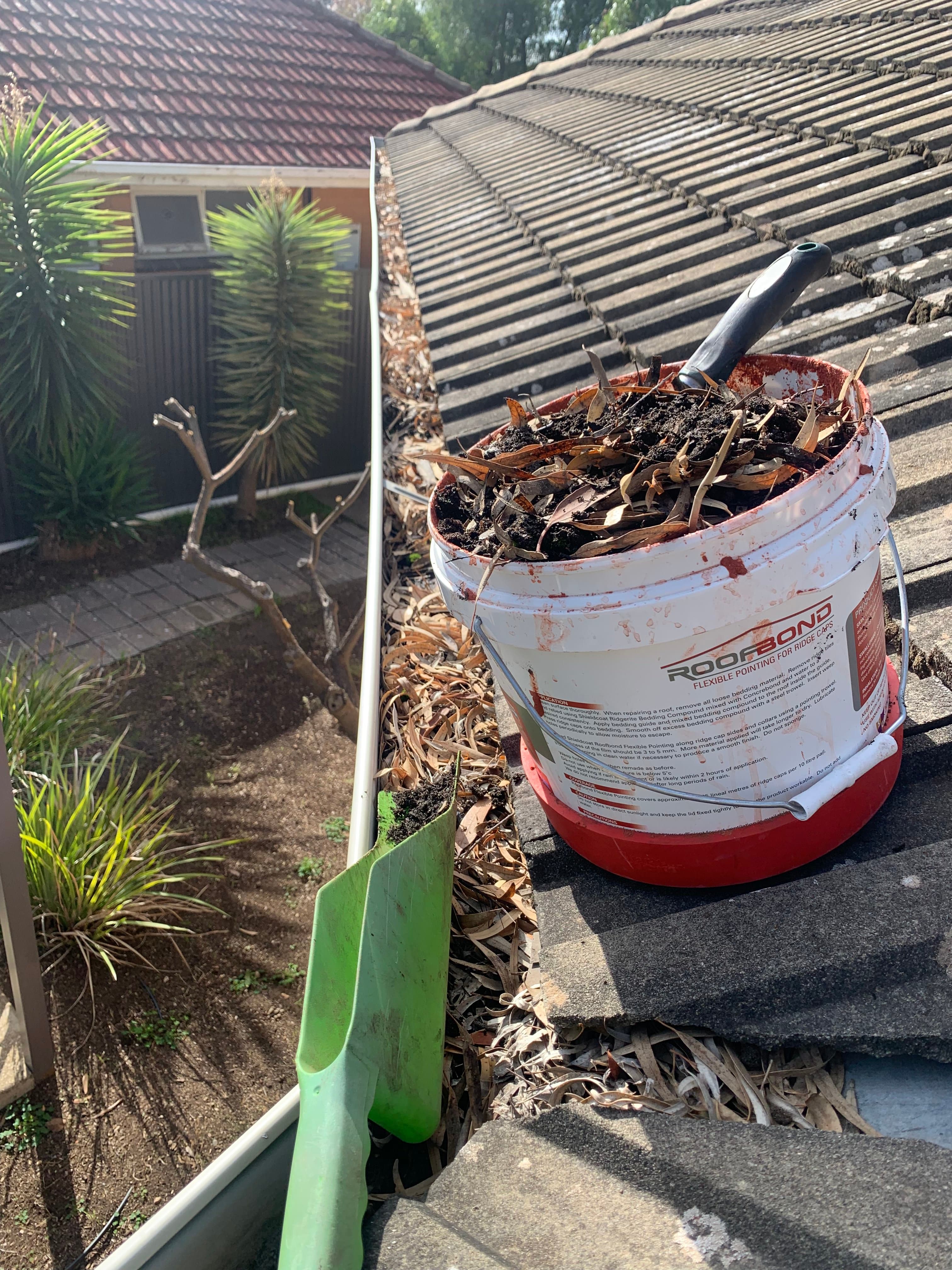 Gutter clean - Adelaide