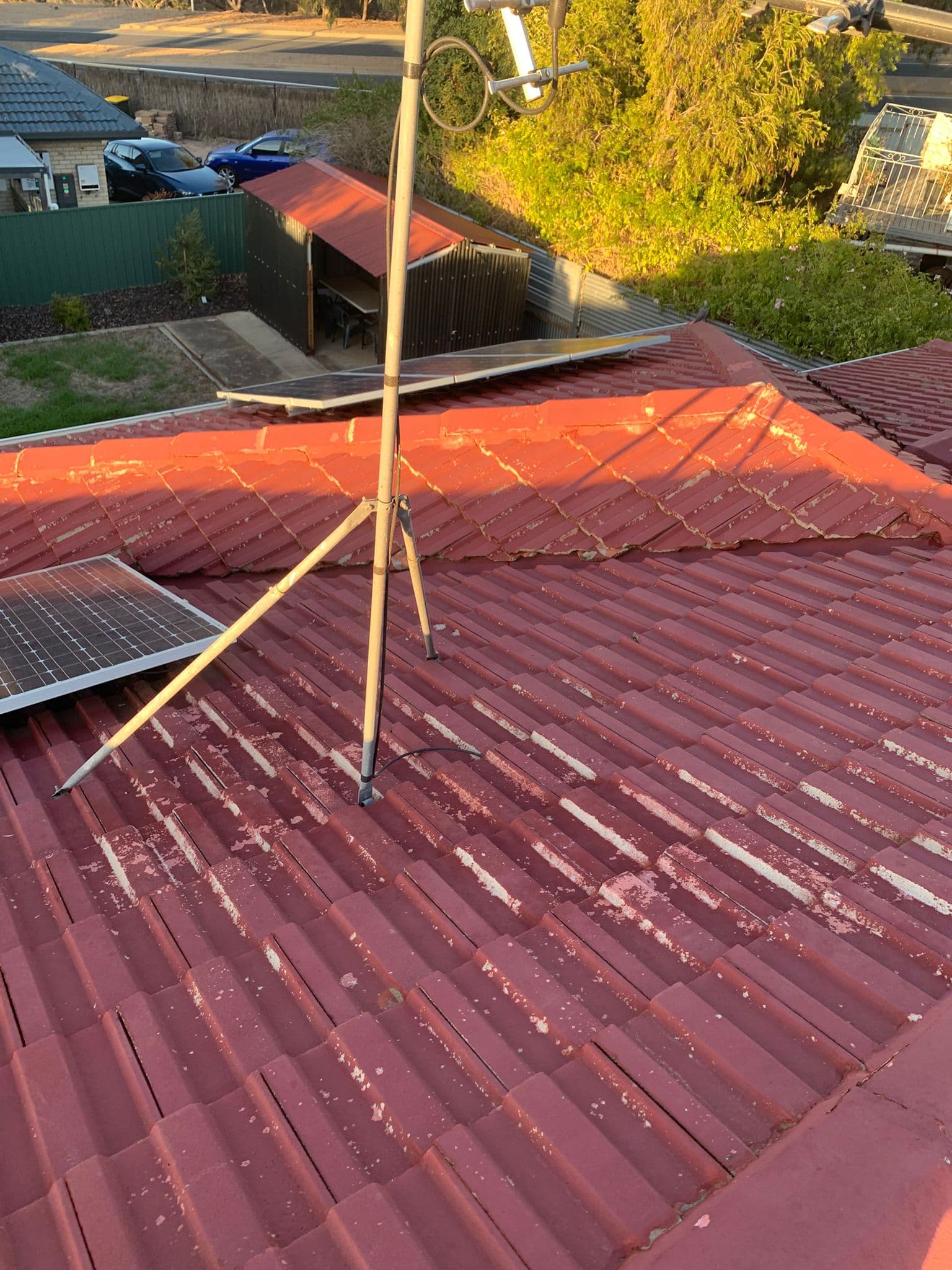 Job 2 – Gutter & roof clean after